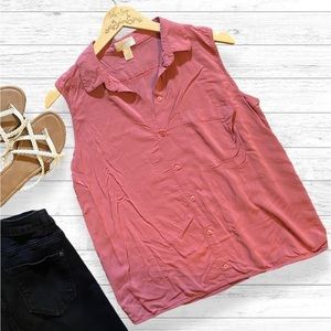 LOFT Rose Colored Sleeveless Button Down Top (Medium)